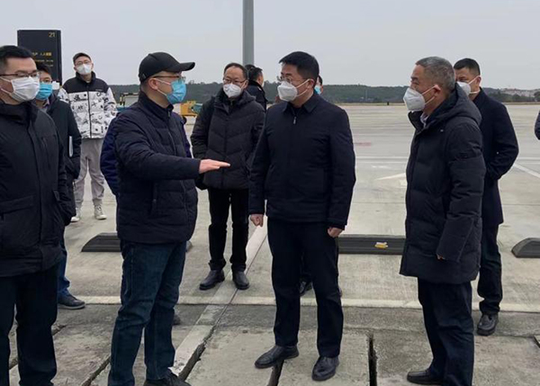 1674179296119038.jpg 5371674178287_.pic.jpg